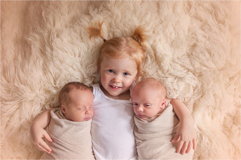 Columbus Newborn Twin Photographer | Leah Harms Photography | 01